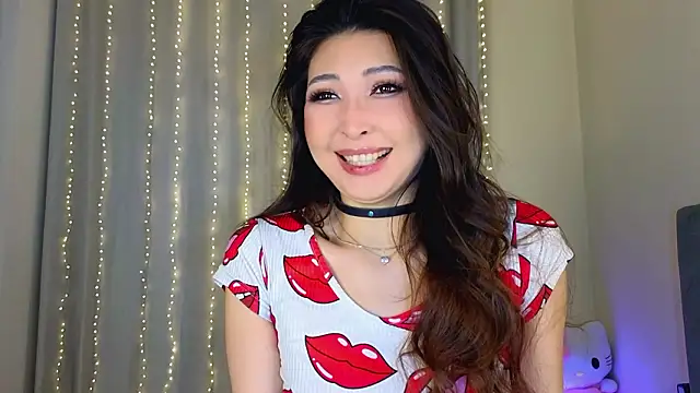 honey yani online show from February 28, 10:22 pm