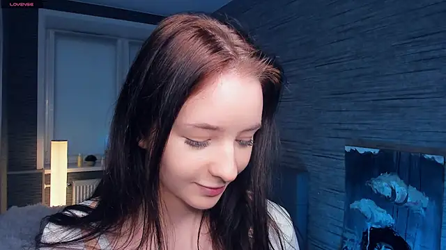 MerylHedley online show from December 29, 10:23 am