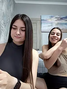 ShySonya online show from January 8, 7:10 am