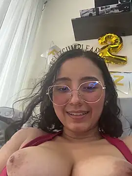 Kay LustyWife online show from March 18, 5:42 pm