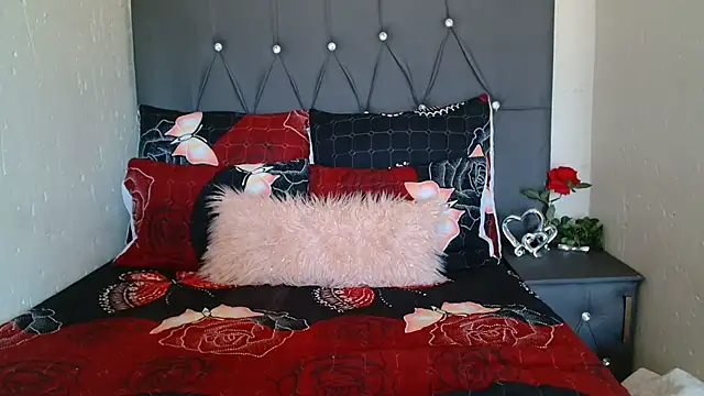 slimbigass online show from January 26, 10:45 am