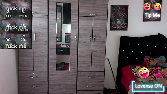 samael1107 online show from April 19, 5:12 pm