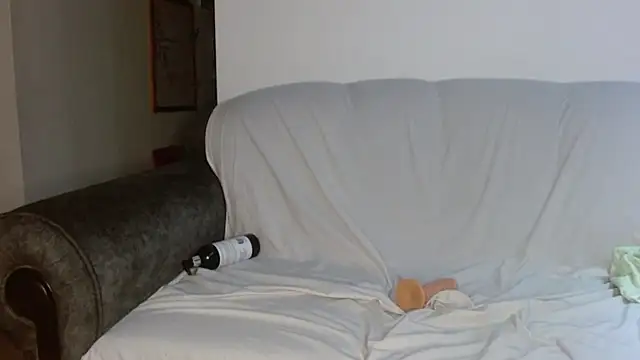 Vanessa Aniston online show from November 10, 8:57 am