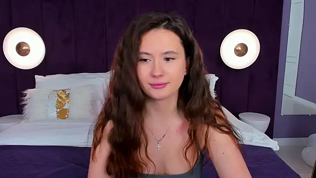 milaleoneli online show from February 16, 3:38 pm