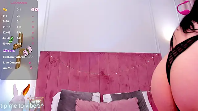 Snapshot of Mayzzie chatting on March 23, 2:37 am Mayzzie online show from March 23, 2:37 am