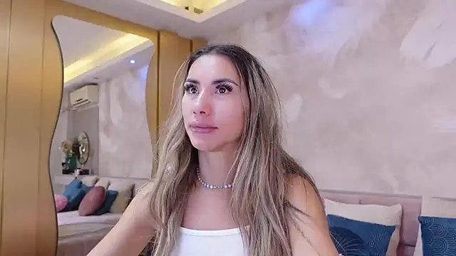 JullyBlair online show from October 16, 4:13 am