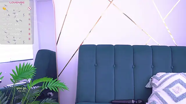 Snapshot of b3llaspringg chatting on September 26, 8:13 pm b3llaspringg online show from September 26, 8:13 pm