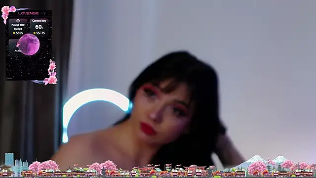 AveryWillow online show from March 9, 11:36 am