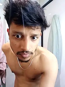 Snapshot of skinnyyyyyyyyy chatting on October 19, 6:25 am skinnyyyyyyyyy online show from October 19, 6:25 am