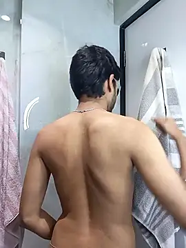 skinnyyyyyyyyy online show from November 19, 4:45 am