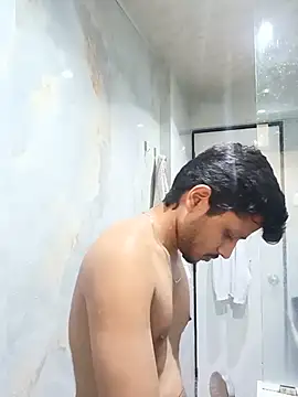 skinnyyyyyyyyy online show from June 9, 4:02 am