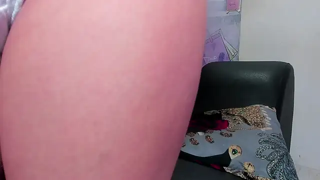 Be pretty skinny 69  online show from September 9, 11:21 am