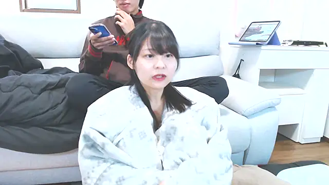 nmnk CH online show from December 20, 1:36 am