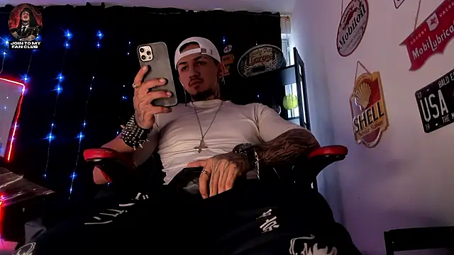 the beast master  online show from March 3, 8:04 pm