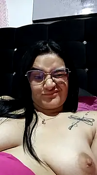 Snapshot of Hanna_Kinsley chatting on March 4, 4:06 am Hanna Kinsley online show from March 4, 4:06 am