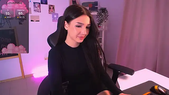 EmmaKeam online show from December 4, 6:44 am