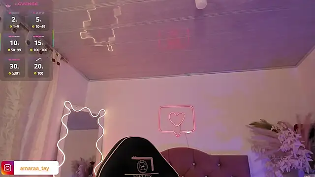 Amara tay online show from April 15, 7:58 pm