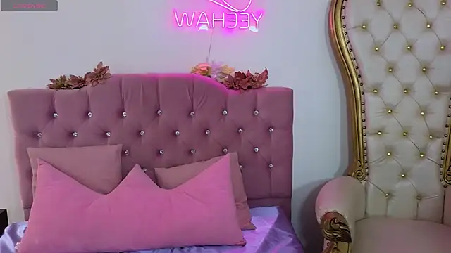 Jazmin tay online show from January 28, 7:21 pm