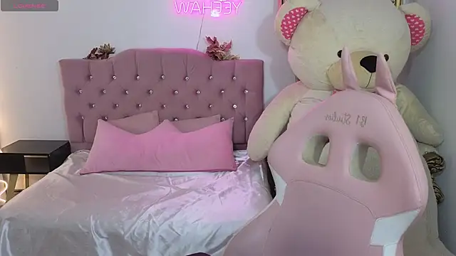 Jazmin tay online show from February 9, 7:19 pm