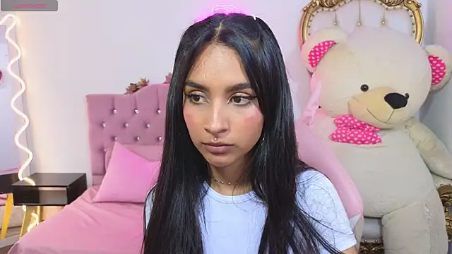 Jazmin tay online show from March 10, 7:18 pm