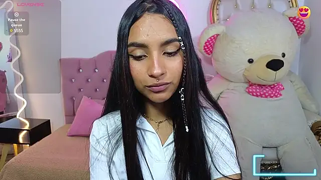 Jazmin tay online show from March 18, 7:31 pm