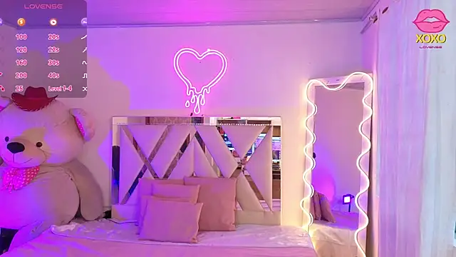 Jazmin tay online show from October 14, 11:55 am