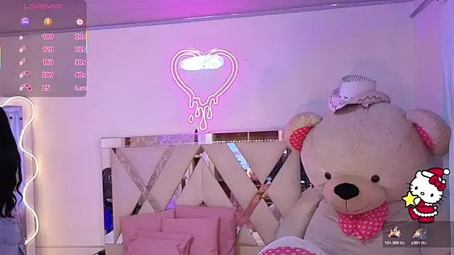 Jazmin tay online show from December 15, 11:36 am