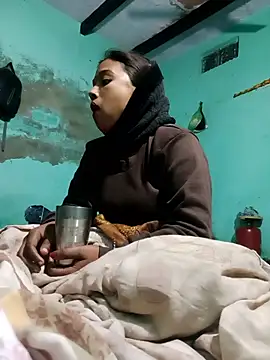 Surajpuja79 online show from January 15, 3:33 am