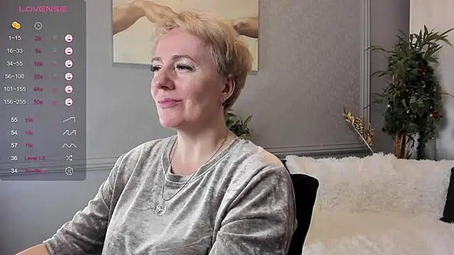 Nika Smit online show from December 24, 3:26 pm