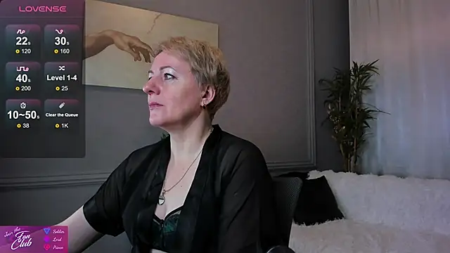 Nika Smit online show from February 2, 4:59 am