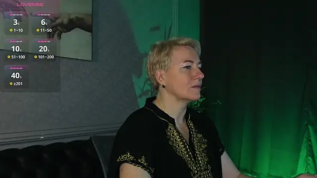 Nika Smit online show from November 30, 4:49 am