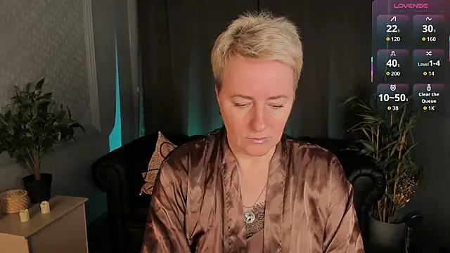 Nika Smit online show from March 28, 5:18 am