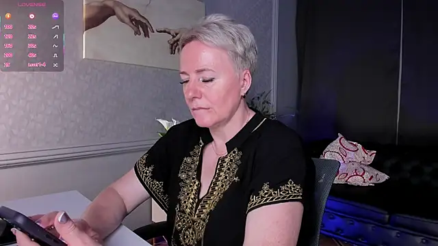 Nika Smit online show from June 26, 9:03 am