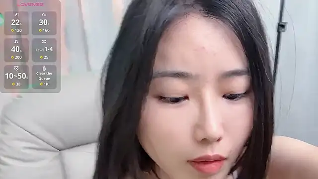 yoyo520- online show from January 19, 1:37 pm