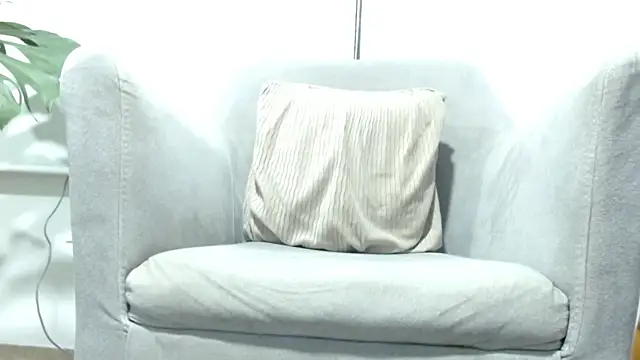 Snapshot of estebandelouis chatting on June 10, 11:57 pm estebandelouis online show from June 10, 11:57 pm