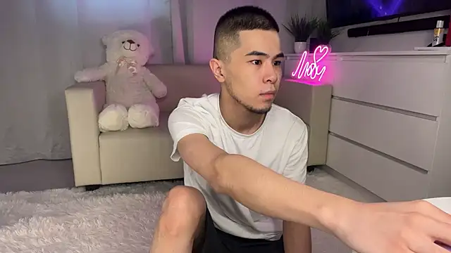 Snapshot of Dylan_mercy chatting on March 10, 9:21 am Dylan mercy online show from March 10, 9:21 am