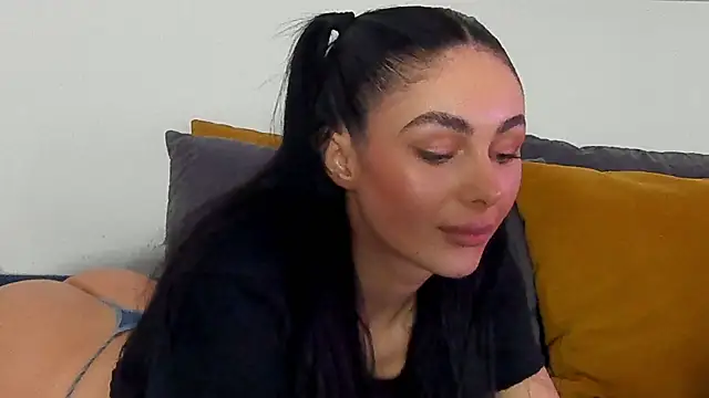 IvyKaelani online show from February 24, 12:20 am