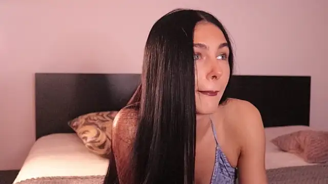 IvyKaelani online show from October 23, 8:46 am