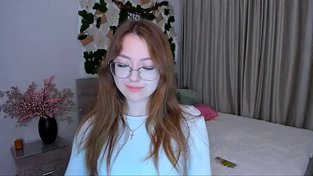 SereneFlame online show from March 16, 4:20 am