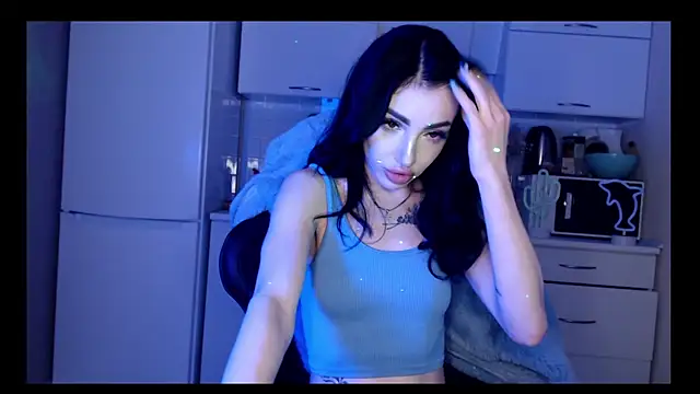 Snapshot of NancyLovee_ chatting on December 3, 10:18 pm NancyLovee online show from December 3, 10:18 pm