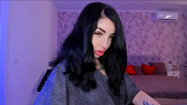 Snapshot of NancyLovee_ chatting on June 29, 1:44 pm NancyLovee online show from June 29, 1:44 pm