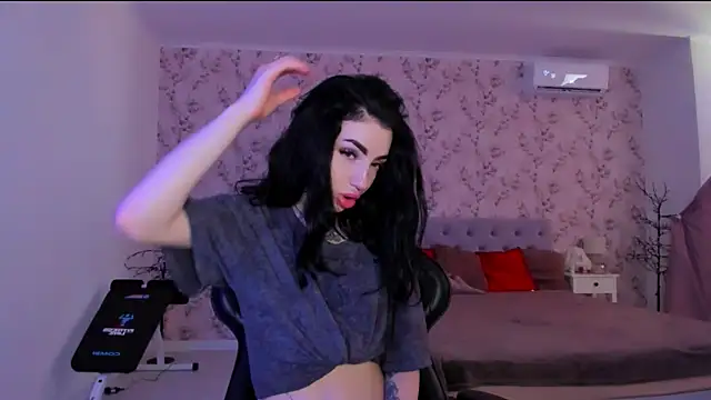 Snapshot of NancyLovee_ chatting on June 30, 11:22 am NancyLovee online show from June 30, 11:22 am