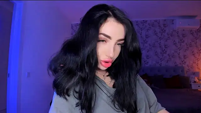 Snapshot of NancyLovee_ chatting on July 1, 7:46 pm NancyLovee online show from July 1, 7:46 pm