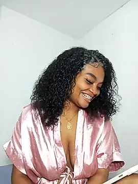 gianna smith online show from April 24, 4:37 am