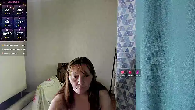 Snapshot of elis_gabbi chatting on June 20, 1:09 am elis gabbi online show from June 20, 1:09 am