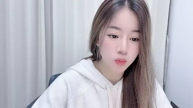 Snapshot of chloe-01 chatting on December 27, 12:12 pm chloe-01 online show from December 27, 12:12 pm