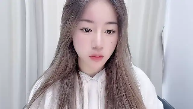 Snapshot of chloe-01 chatting on January 26, 3:17 am chloe-01 online show from January 26, 3:17 am