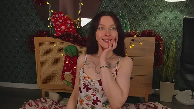 J Hunter  online show from December 24, 1:39 pm