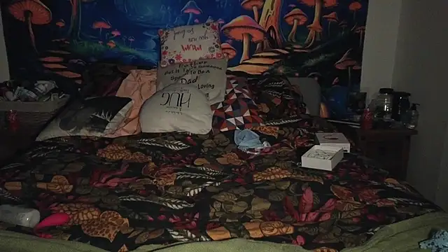 tattoomilf86 online show from January 24, 5:32 pm