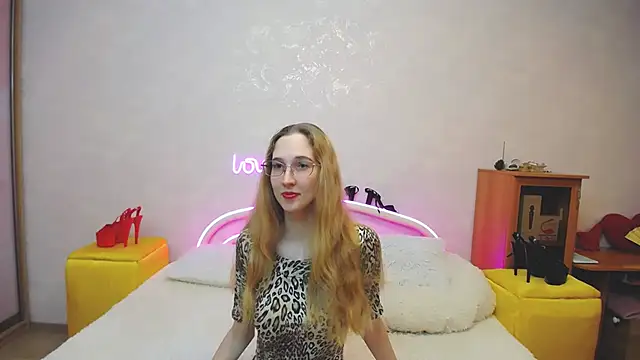 KlaryBrait online show from March 7, 6:13 am